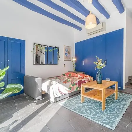 Quico-casa Con Encanto En El Centro, Junto A La Bahia, Parking Publico Proximo Holiday home Roses